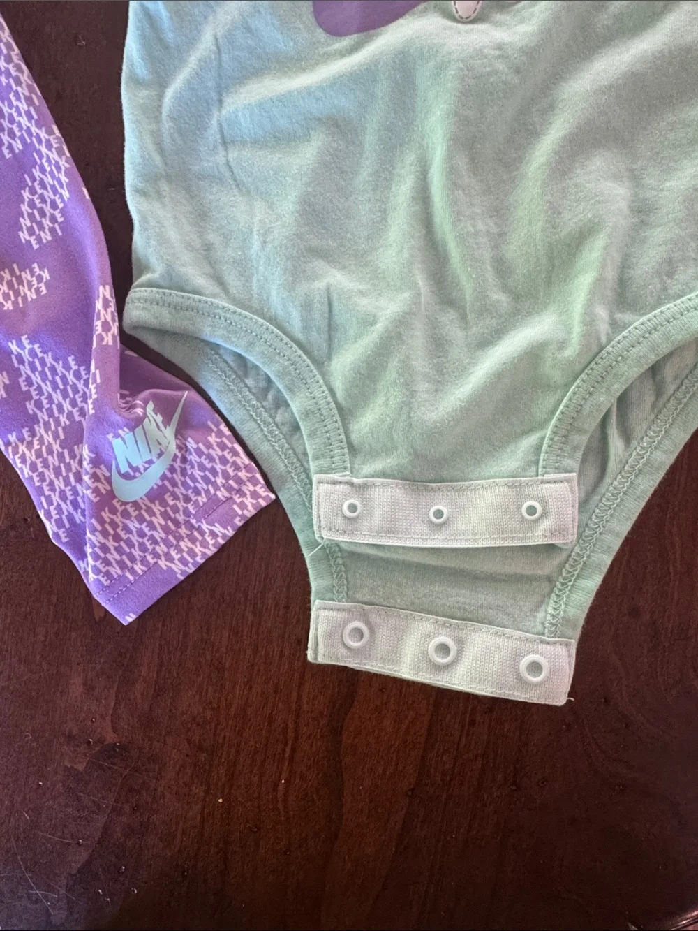Nike Purple Patterned Capri Leggings with Matching Onesie Top
